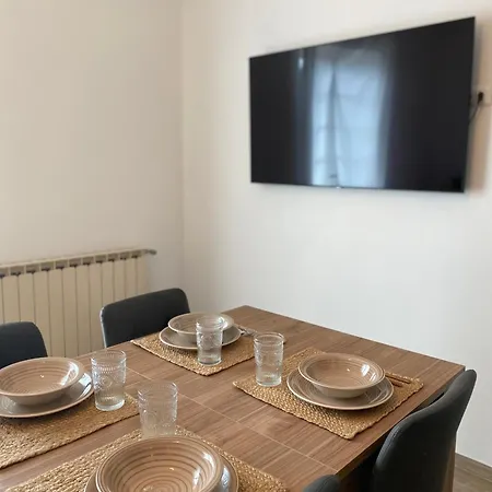 Casadicampo アパート スカウリ